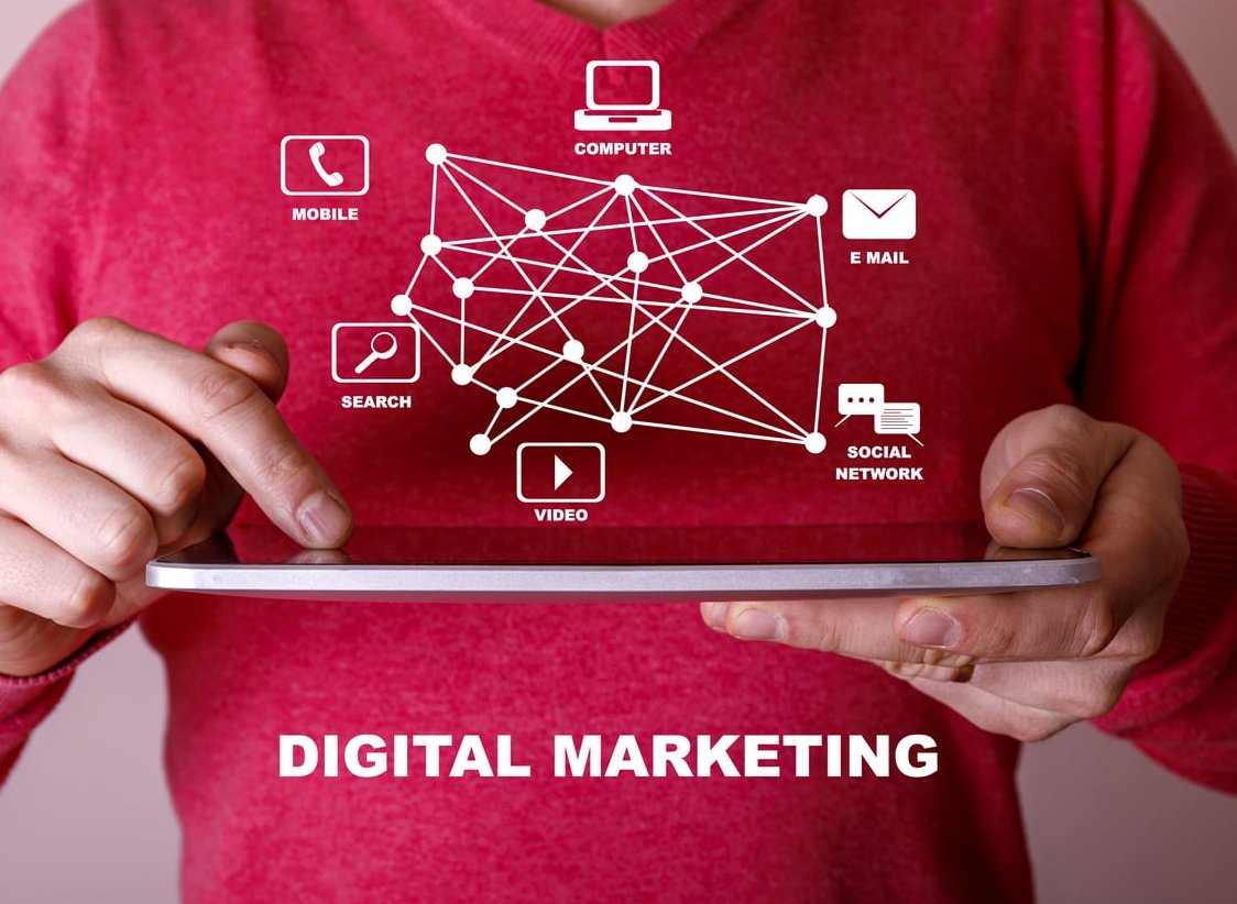 email marketing laptop